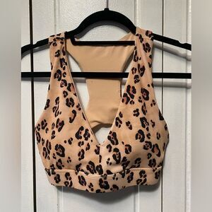 Fabletics  Cheetah Sports Bra Animal Print Leopard XS